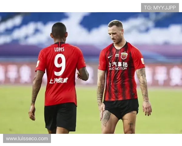 Saka 展现职业精神与自律，卓越表现备受球迷赞誉