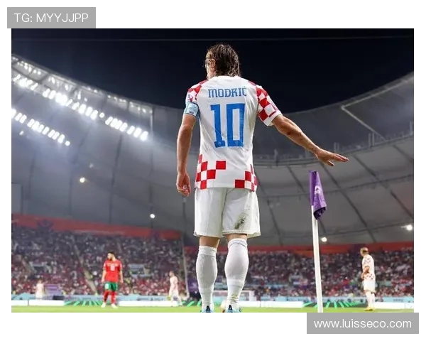 科瓦契奇:从克罗地亚新星到国米核心的早期生涯跃迁解析 科瓦契奇:从克罗地亚新星到国米核心的早期生涯跃迁解析