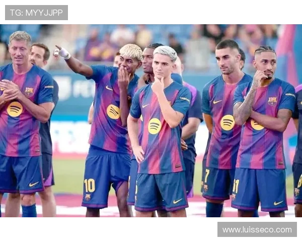 巴萨中场失控问题显现,体系稳定性面临考验